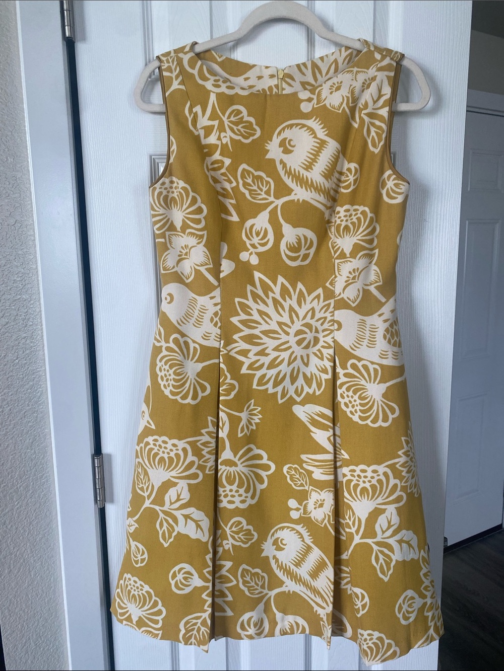 CUSTOM MADE Yellow Floral Fit & Flare Dress with Satin Slip & Hidden Pockets SzM